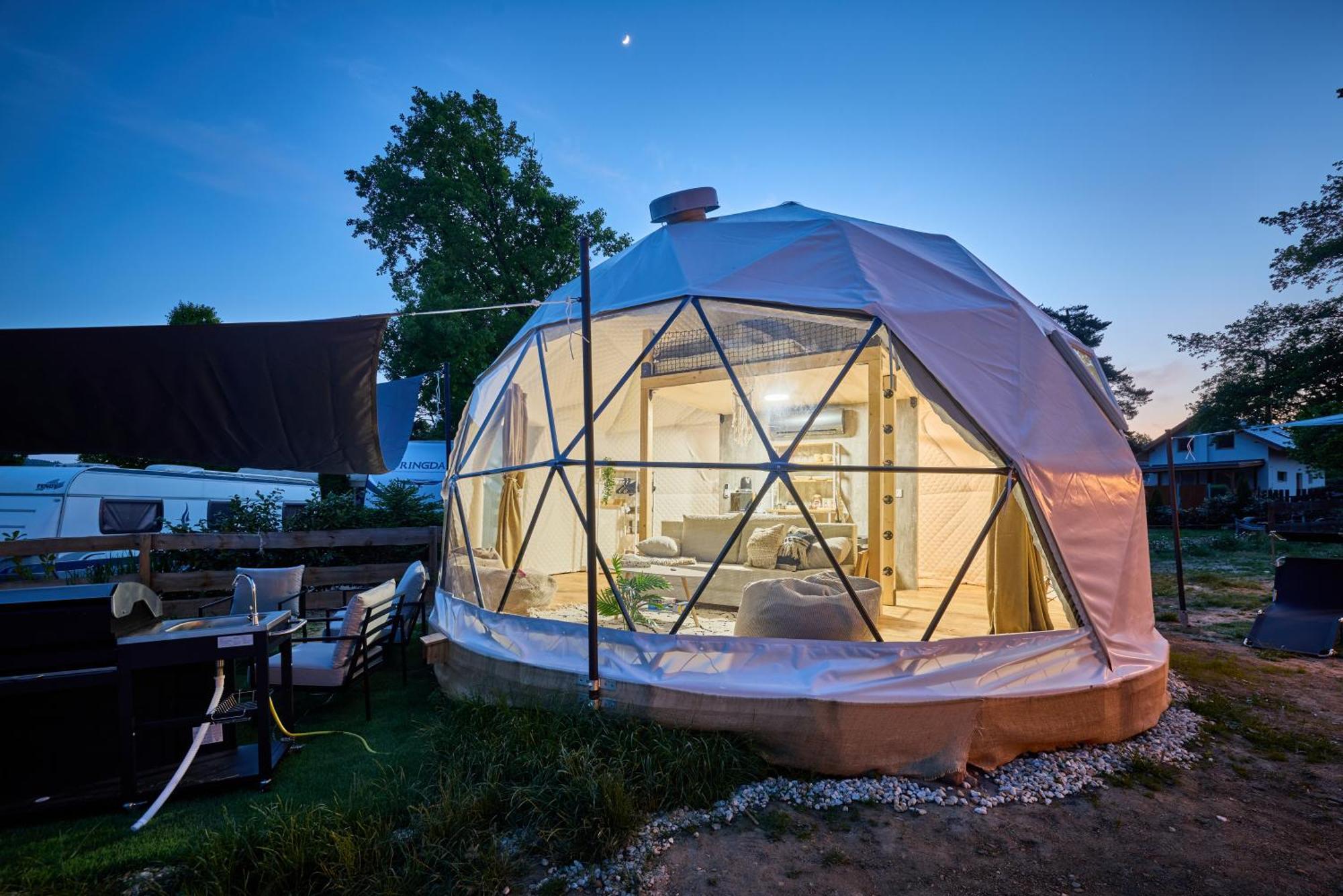 Glamping Slapy Hotel Luaran gambar