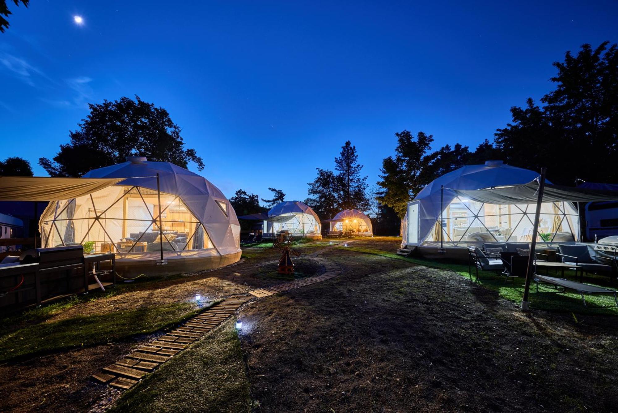 Glamping Slapy Hotel Luaran gambar